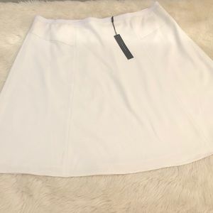 Tahari Caroline skirt in  Joey weight size 16